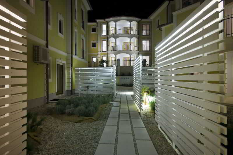 Apartments Poville Residence Povile Zewnętrze zdjęcie